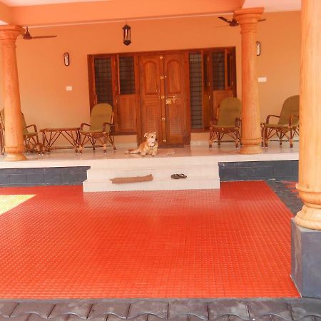 Coconutcrazy! Homestay Ottappalam Exterior photo